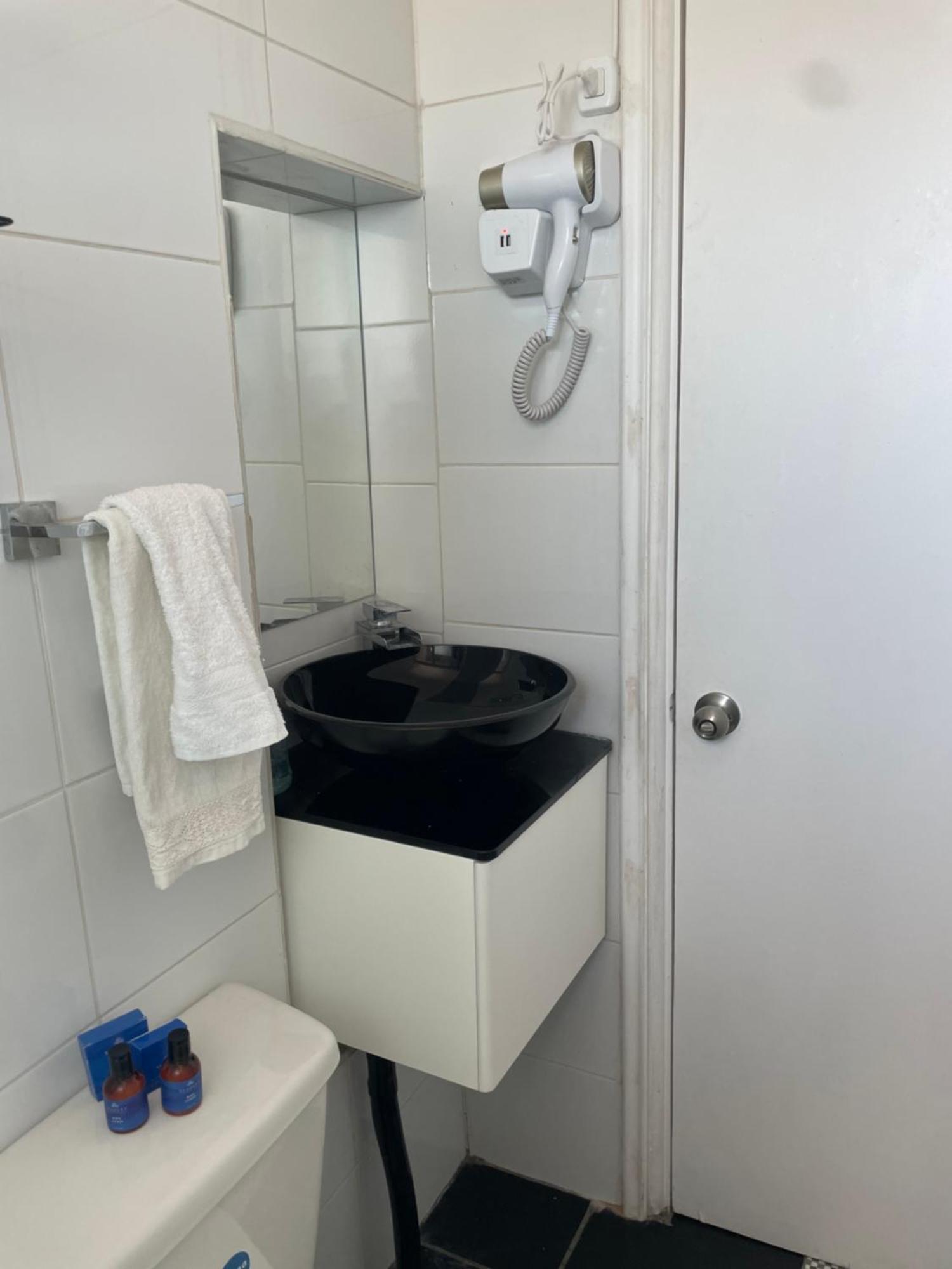 Hostal Napoli 瓦尔帕莱索 外观 照片